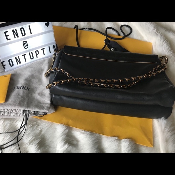 Fendi Claudia Shoulder Pequin Embossed Leather 👜 - Picture 3 of 8